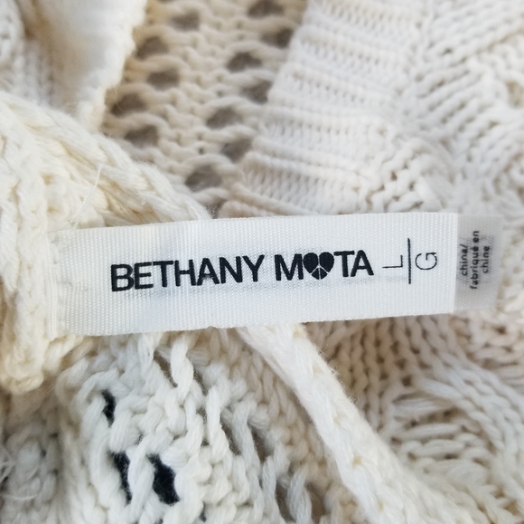 Bethany Mota sz L chunky knit sweater open back - Picture 6 of 6